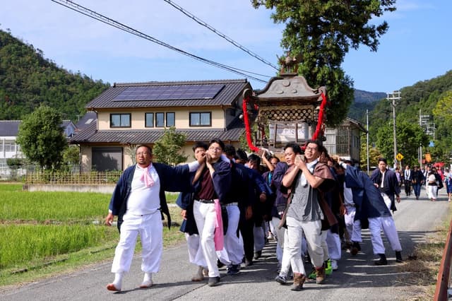 Hata festival at Sasaba Shrine