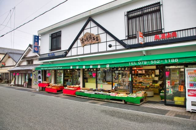 Sasayama Food Market