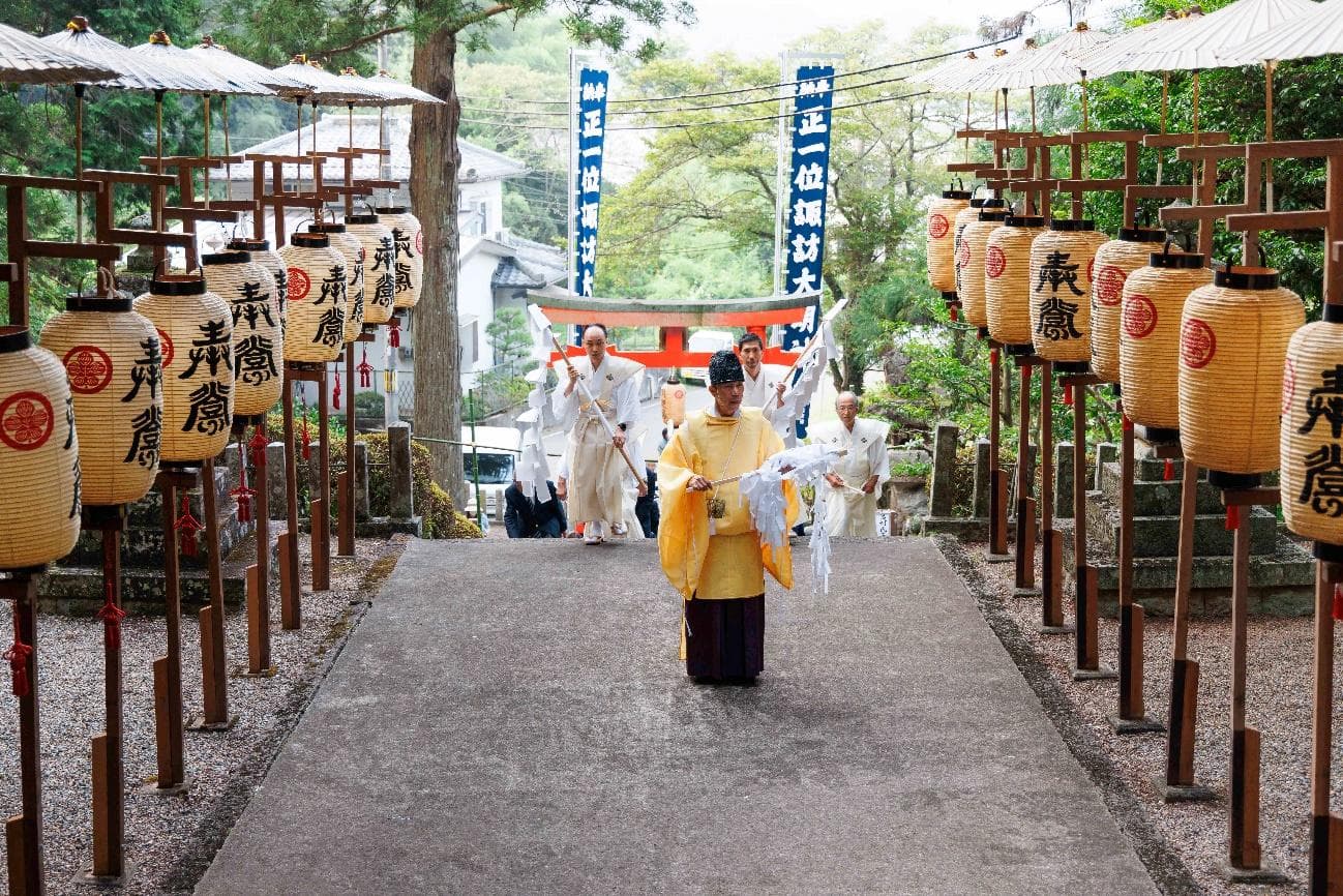 諏訪神社の例大祭