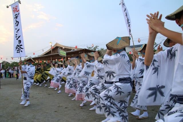 デカンショ祭PRキャラバンinミチニワ（神戸三宮）