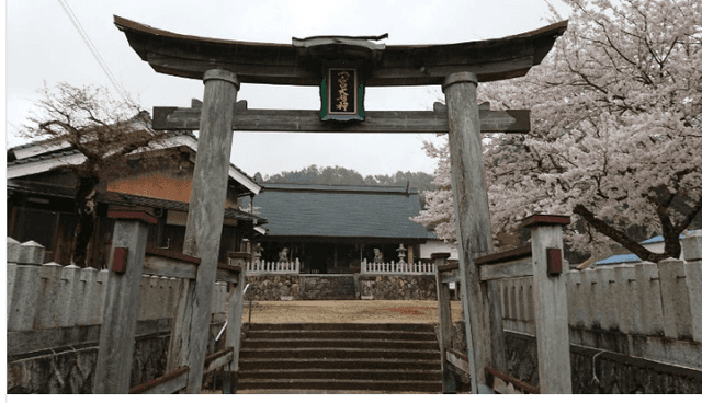 Yahashira Shrine Festival