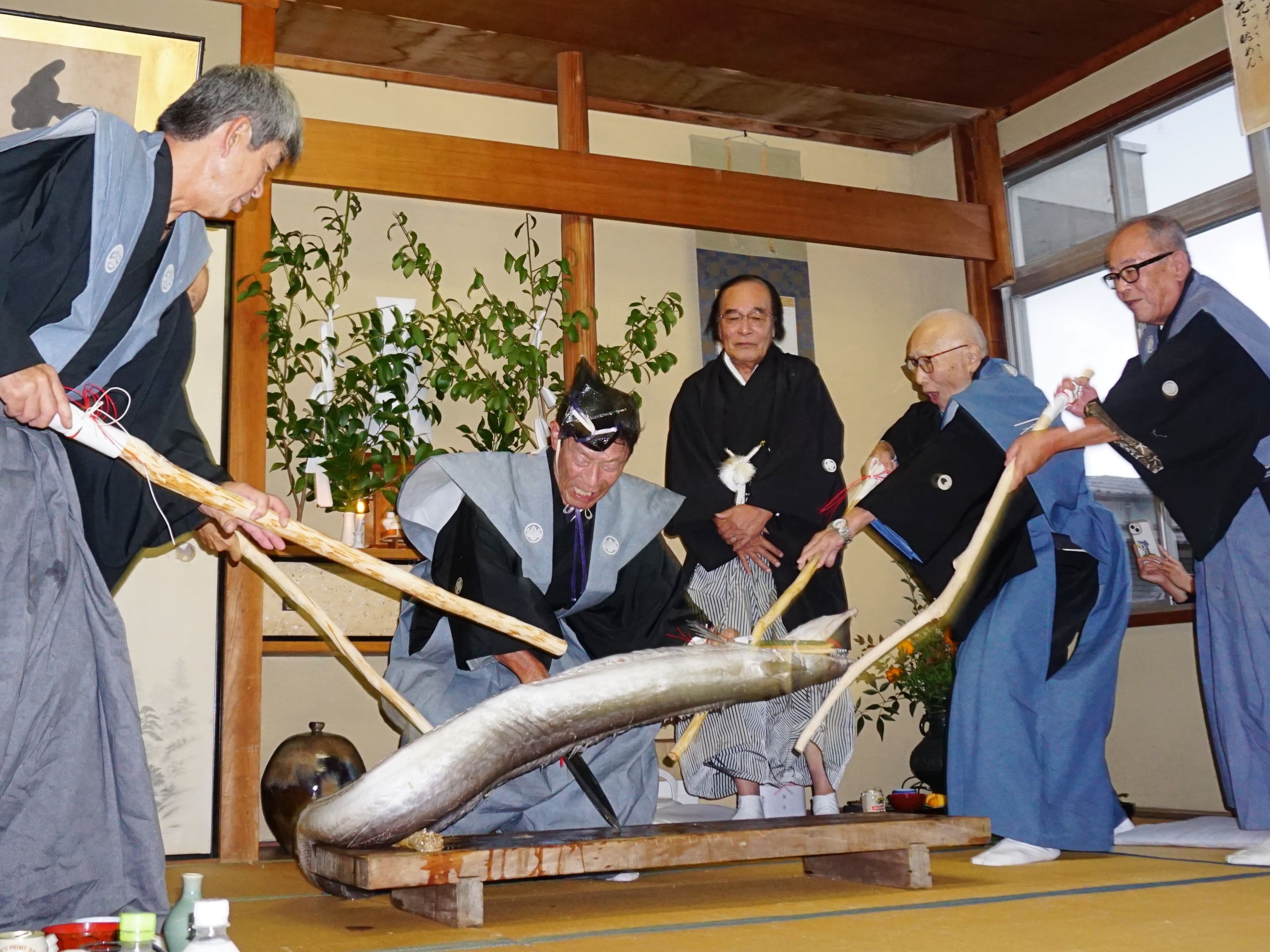 Hamo-kiri Festival (Hamo Cutting Festival)