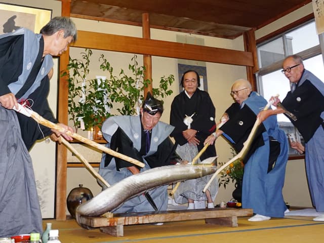 Hamo-kiri Festival (Hamo Cutting Festival)