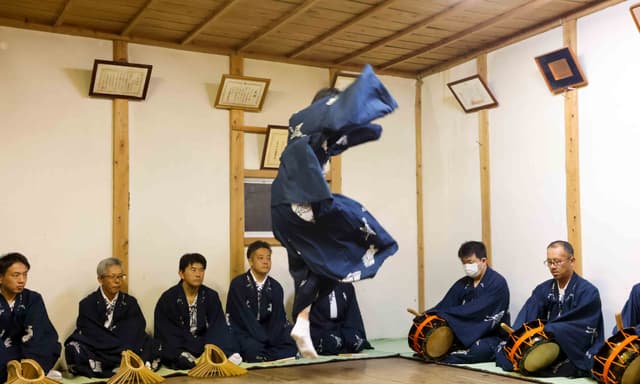 住吉神社蛙おどり