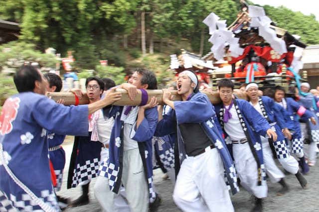 川内多々奴比神社祭礼