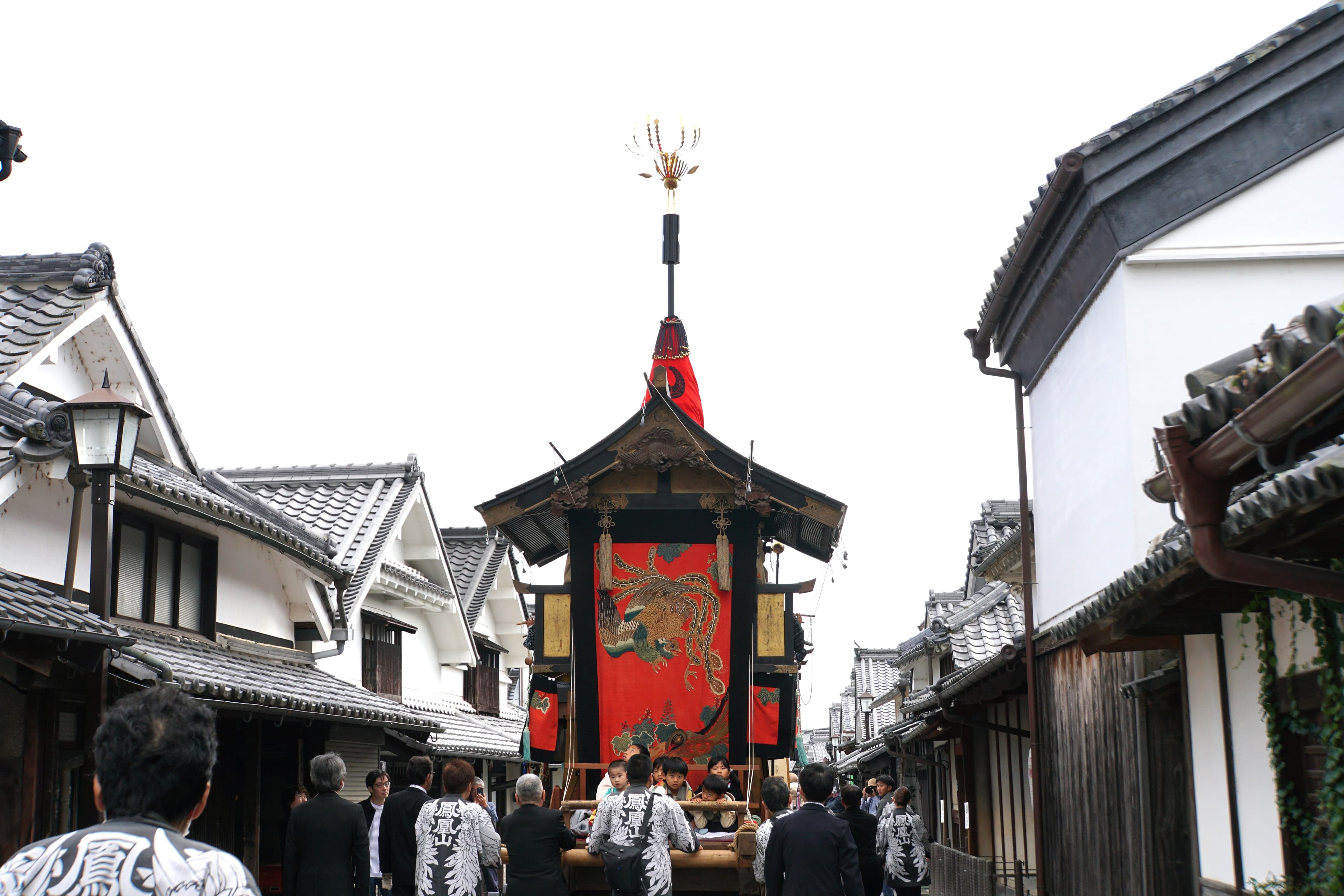 The Sasayama Kasuga Shrine Autumn Festival Hoko Parade Through the Town