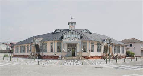 Taisho Roman Hall (Cafe・Restaurant Marl Cotte) (Spring))